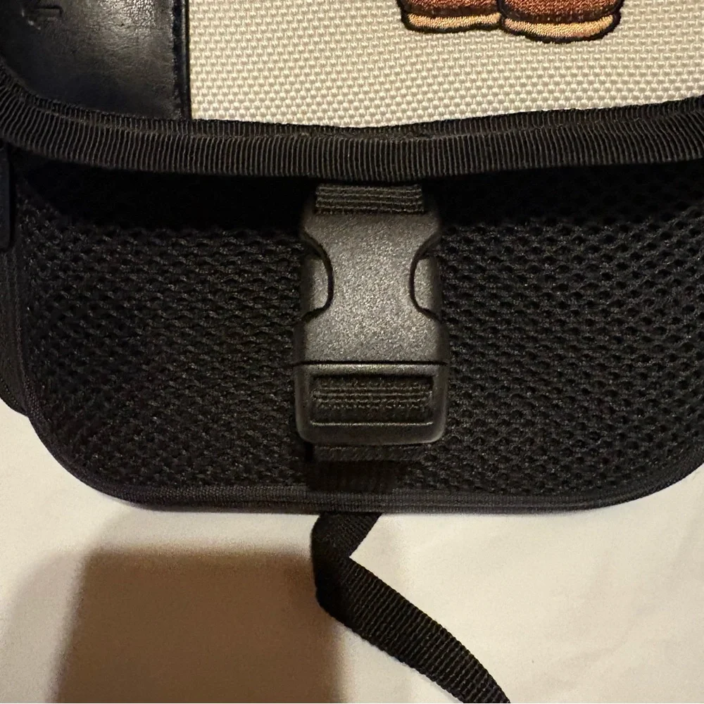Nintendo DS Mario Carrying Case‎ Bag Black Strap Pockets Buckle Zippered
